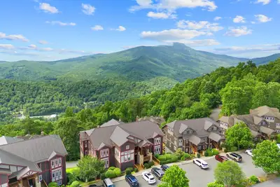 Image de Mayway Retreat - Echota Club Amenities, Beautiful Mountain Views