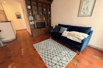 Image de BnBNook - Cozy 1br - Vibrant Le Marais and Pompidou
