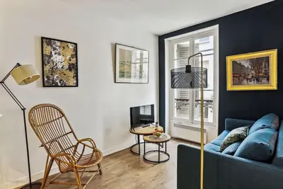 Image de BnBNook - Elegant 1br by Eiffel Tower and Landmarks