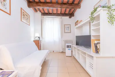 Image de Appartement 'Il Nido - Immersi Nell'arte' avec Wi-Fi et climatisation