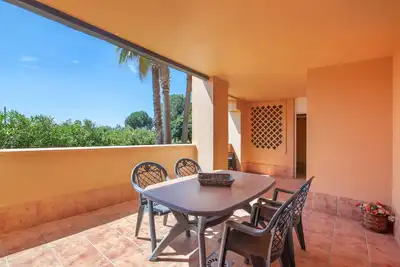 Image de Appartement 'Albatros' avec piscine partagée, Wi-Fi et climatisation