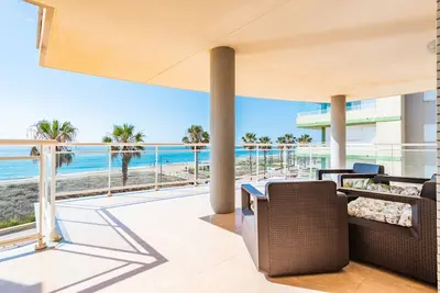 Image de Appartement 'Playa-Mar A' avec vue sur la mer, piscine partagée et Wi-Fi