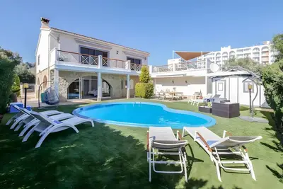 Image de Maison de vacances 'Tres Palmeras' avec vue sur la mer, Wi-Fi et climatisation