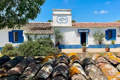 Image de Maison de Vacances “Sesmarias Dos Nobres“ avec piscine privée, bar sur la terrasse et lacs