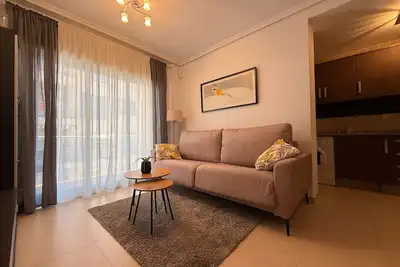 Image de 2 bedroom apartment with sea views and swimming pool in Punta Prima, Torrevieja