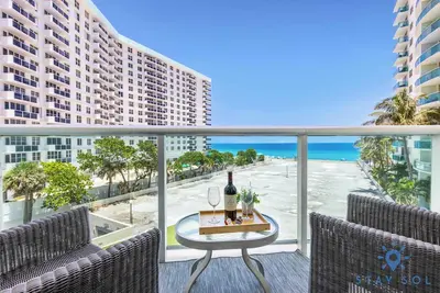 Image de Beautiful Apartment with Pool & Amenities