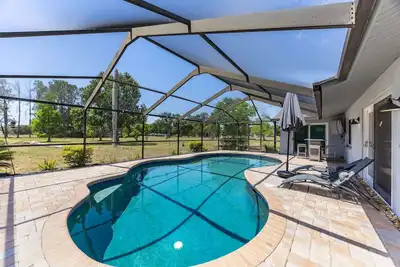 Image de ‼️Charming 3br Getaway w/ Private Pool