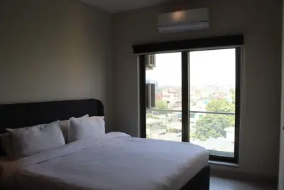 Image de Homely studio apartment in central lahore near Mall and Stadium