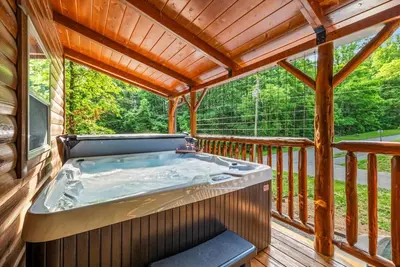 Image de New! 2br*Walk to Dollywood! Hot Tub*Games*Peaceful