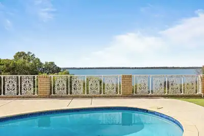 Image de Waterfront Wonder in Dawesville