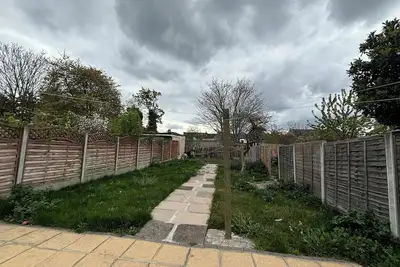 Image de Spacious 4bd Home with Large Garden, East London