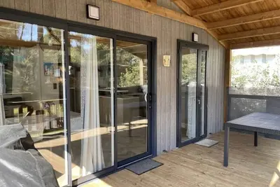 Image de Chalet 4 étoiles - Piscine  - ccbbbbg
