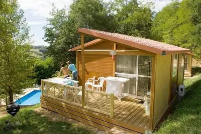 Image de Camping 3 étoiles - Piscine - ccbbedh