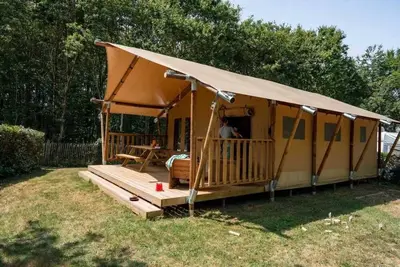 Image de Camping 5 étoiles - Piscine - ccbbead