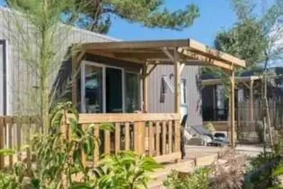 Image de Camping 5 étoiles - Piscine - ccbbehd