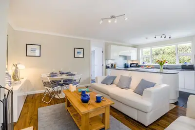 Image de Hunnydorm - Deux Chambres Maison, Couchages 4
