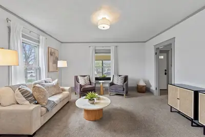 Image de Chic 3 bedroom Get-a-way in downtown Lake Geneva