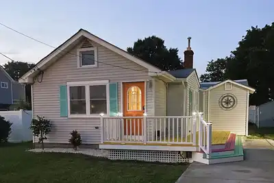 Image de 4-bedroom house in charming Lower Township with WiFi, Ac