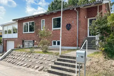 Image de Superbe maison de 2 chambres à Asaa