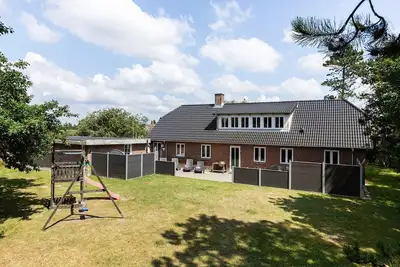 Image de Belle maison de 8 chambres à Rømø