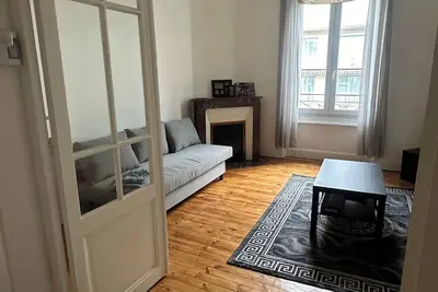 Image de T3 chaleureux en plein centre