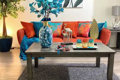 Image de New! 2 minutes Convention Center, Palms Crossing Shopping & South Texas College