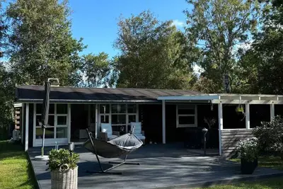 Image de Scenic holiday home near child-friendly.