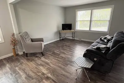 Image de Cozy 2-bedroom condo in charming Janesville with Ac