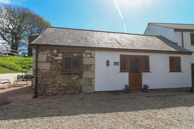 The Coach House, with a garden in Hayle