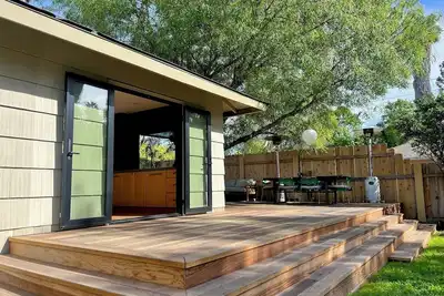 Image de Stunning SoCal Retreat! New Renovation • Jacuzzi • Luxe Outdoor Lounge