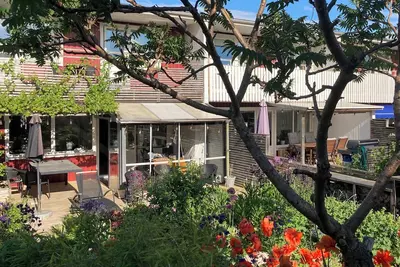 Image de Nice townhouse close to Gothenburg and the sea