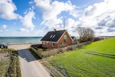 Maison confortable à Grenaa avec WiFi
