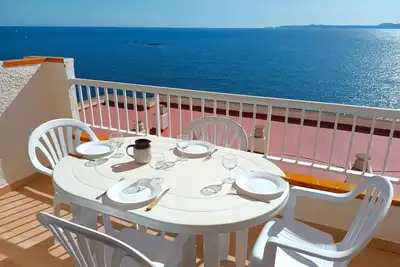 Image de 2071 - Mediterraneo A 2-6, Zona Tranquila, Sobre Las Rocas, Los Pies En El Agua! Relajante Lugar En El Que PODRÁ Descansar BRONCEÁNDOSE.