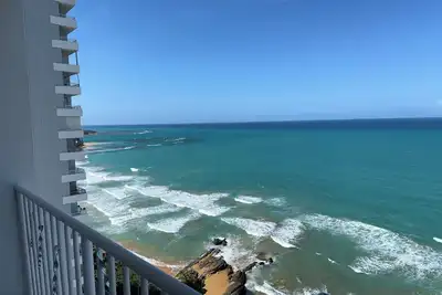 Image de Oceanfront 1 bedroom condo Luquillo Beach Xscapes