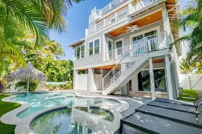 Image de Surfer's Dream- 4 bedroom close to beach
