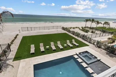 Image de Paradise Beach- 8 bedroom on the beach