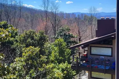 Image de Charming 1-bedroom, one-loft condo in beautiful Sevierville, with pool and WiFi.