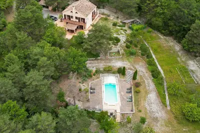 Image de Villa entre terre et mer avec piscine