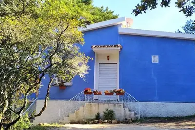 Image de The house in the woods-south Sardinia. Relaxation and privacy at a short distance from the sea.