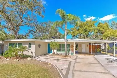 Image de Modern Tampa Hideaway 10 min Downtown Tampa Ybor city