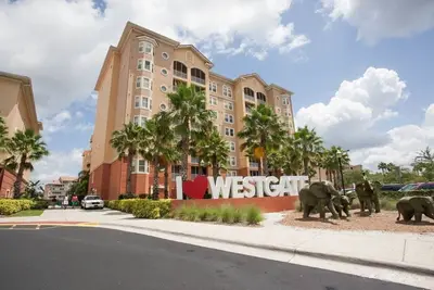 Image de Beautiful 1-Bed, 1-Bath Suite at Westgate Town Center, Minutes to Disney World