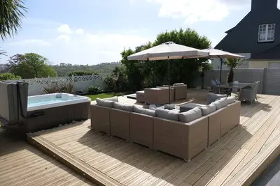 maison de charme 3 chambres  vue mer et spa, proximité commerces et restaurants