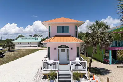Image de Charming Island Getaway in the Heart of St. George Island