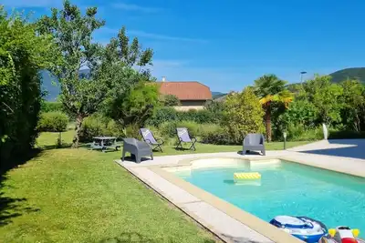 Image de Maison Familiale avec piscine