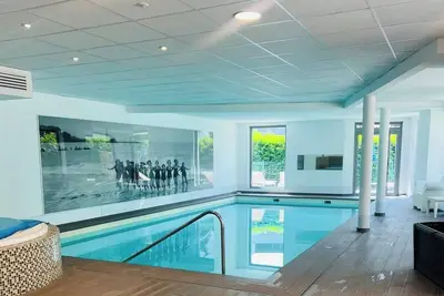 Image de Résidence 3* bord du lac, logement T3 piscine spa