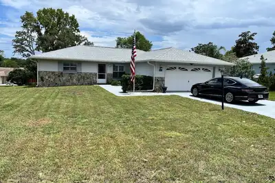 Image de 2-bedroom house in Beverly Hills  Fl, Minutes from scenic Crystal River