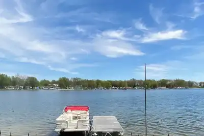 Image de Water’s Edge Retreat, Charming 2-bedroom Lake House, marvelous Shipshewana
