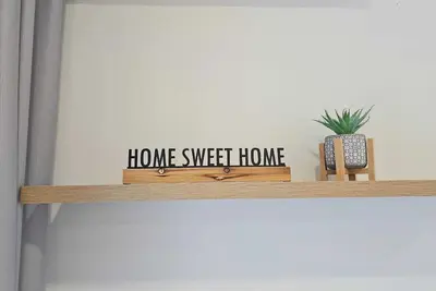 Image de CozyHome - 3 bedroom Town House with free Wi-Fi