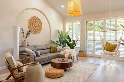 Image de Boho house close to Old Town. No cleaning fee