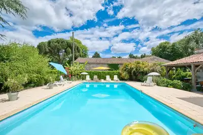 Image de Maison en pierre avec piscine privée – 6 pers – Cœur des vignes de Bergerac